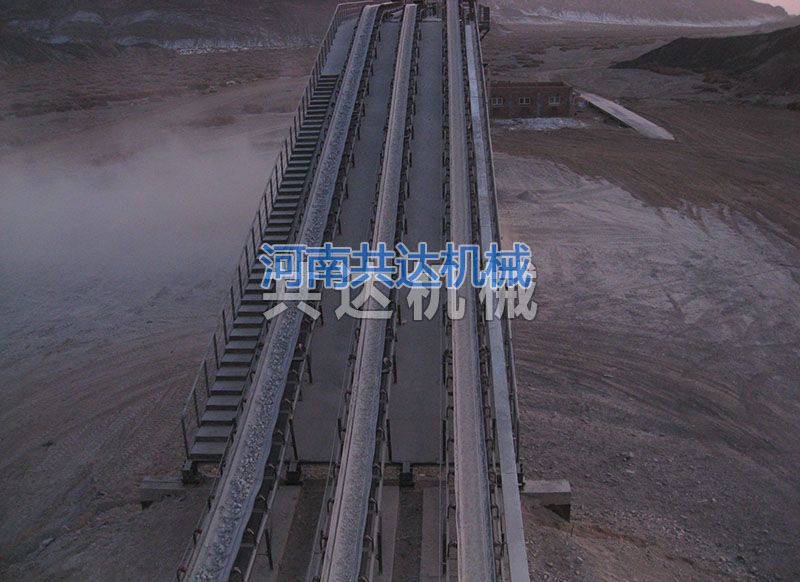 公司承建的礦石破碎、篩分、輸送生產(chǎn)線